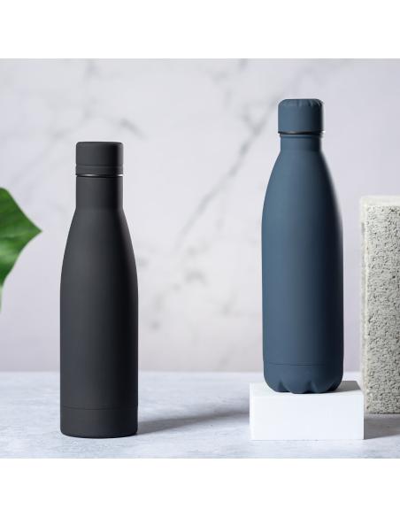 Botella agua de acero inoxidable Augusta acabado goma sin BPA 750ml PERSONALIZABLE