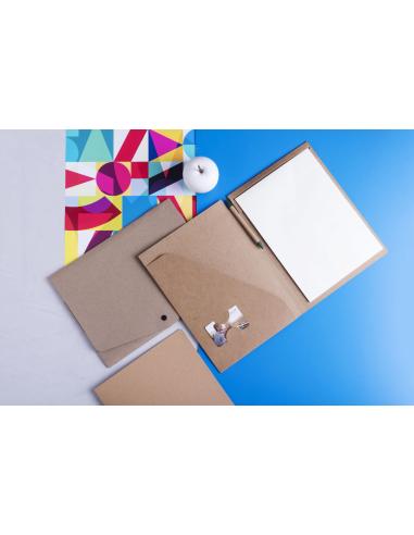 Carpeta porta documentos A4 Rio de cartón reciclado con bolígrafo y libreta PERSONALIZABLE