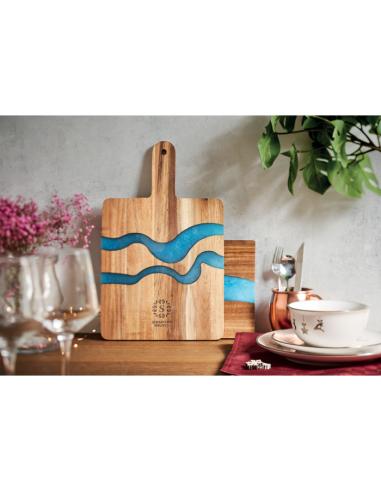 Tabla de cocina de madera Wolfsburg con asa y detalle azul PERSONALIZABLE