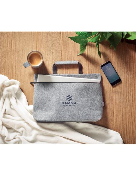 Bolsa de fieltro obtenido de botellas recicladas Rochdale para portátil 15" asas cortas PERSONALIZABLE