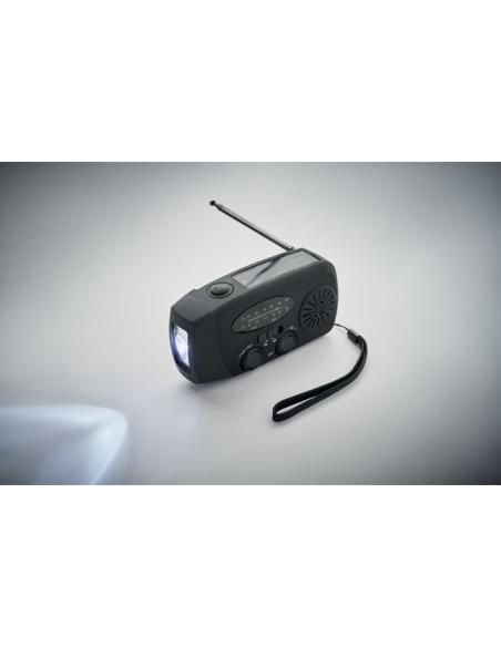 Radio portátil Bruges linterna LED con powerbank, dinamo y carga solar PESONALIZABLE